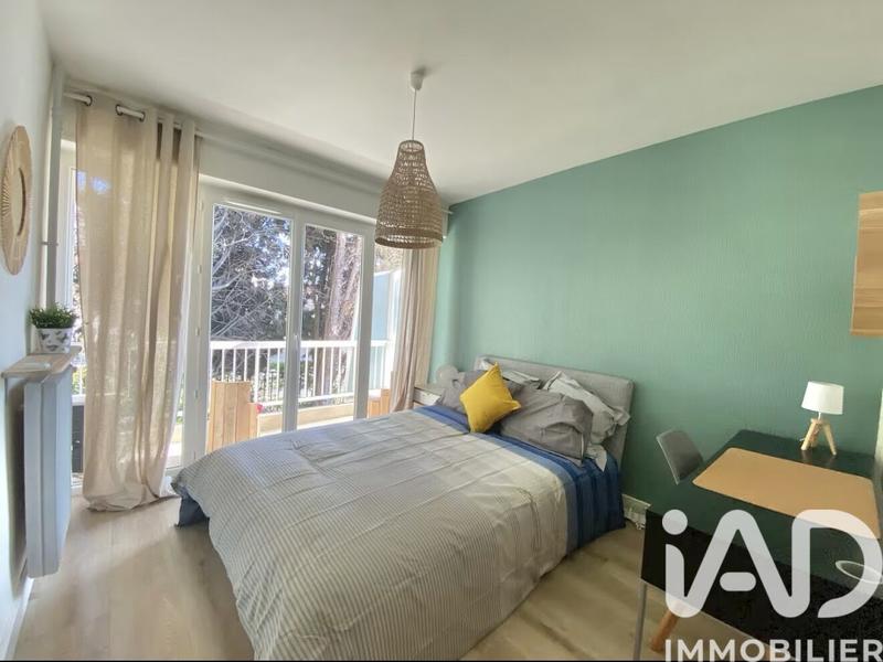 Appartement - 80 m² - 4 pièces