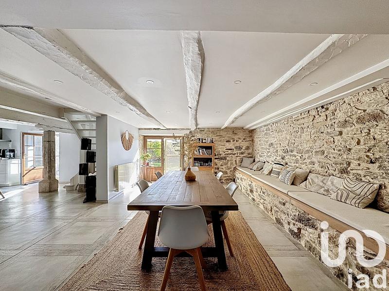 Maison - 350 m² - 7 pièces