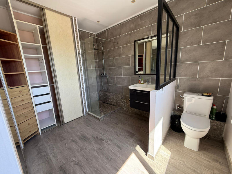 Maison - 170 m² - 6 pièces