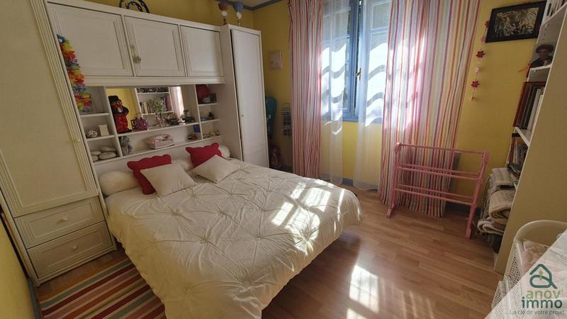 Maison - 101 m² - 5 pièces