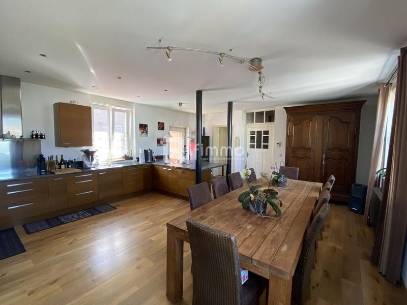 Maison - 171 m² - 7 pièces