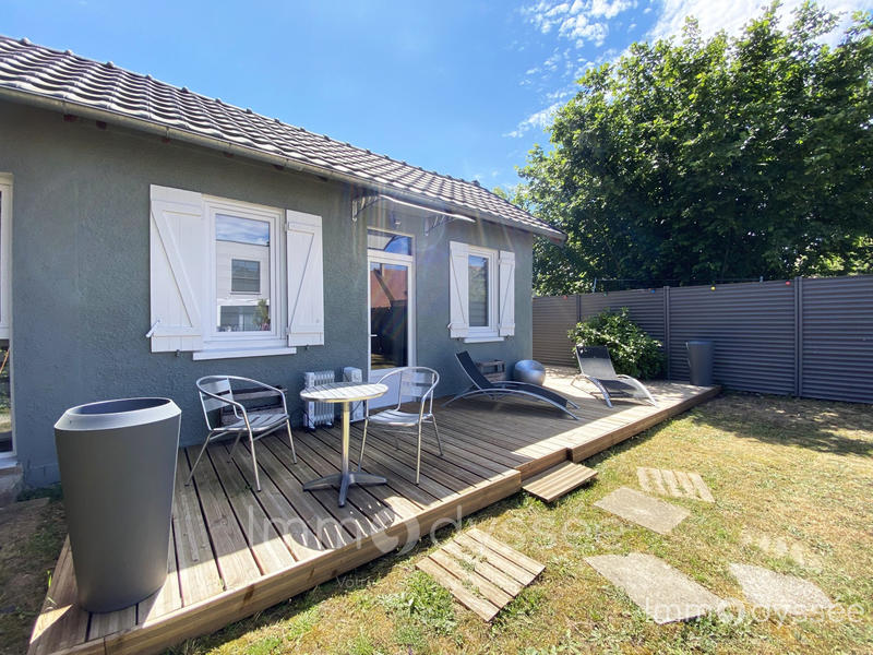 Maison - 191 m² - 6 pièces