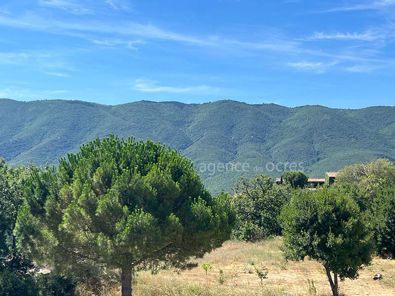 Maison - 240 m² - 5 pièces