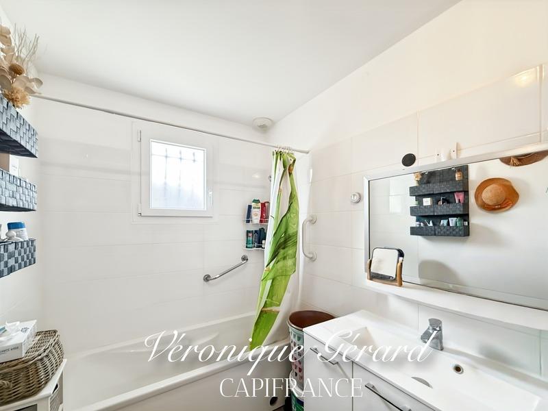 Maison - 82 m² - 4 pièces