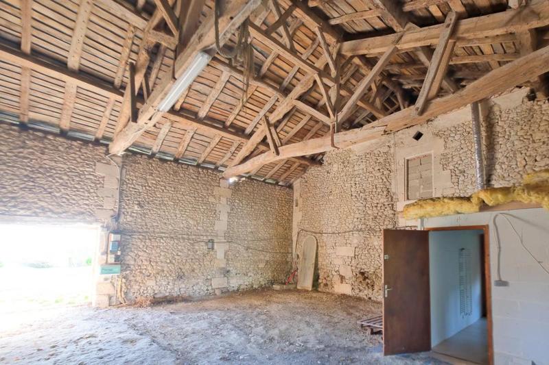 Maison en pierre - 125 m² - 4 pièces