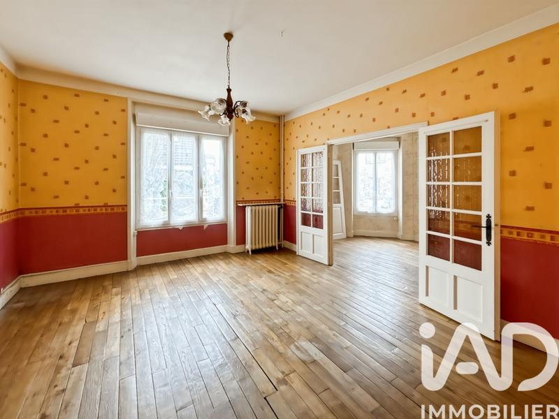 Maison - 101 m² - 6 pièces