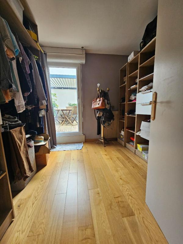 Appartement - 110 m² - 6 pièces