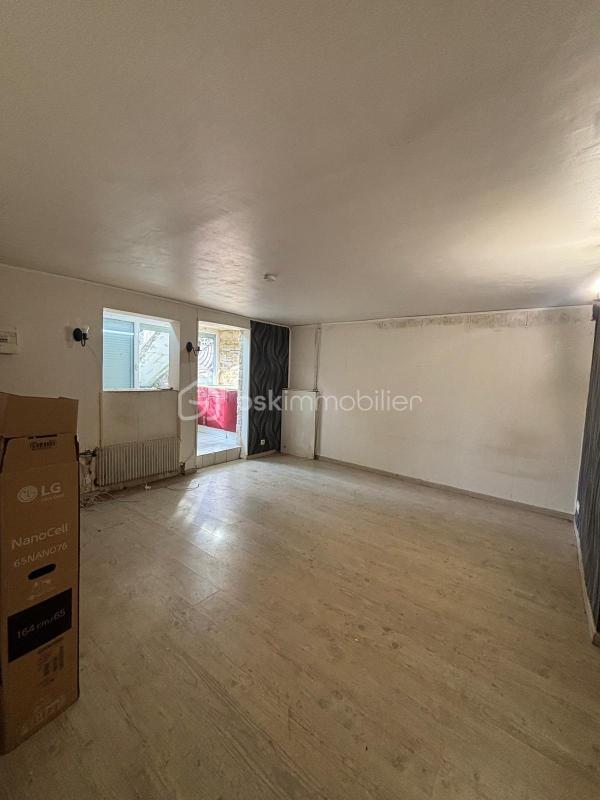 Maison - 183 m² - 7 pièces