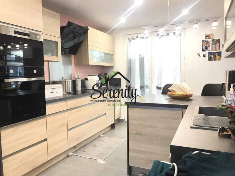 Maison - 120 m² - 6 pièces