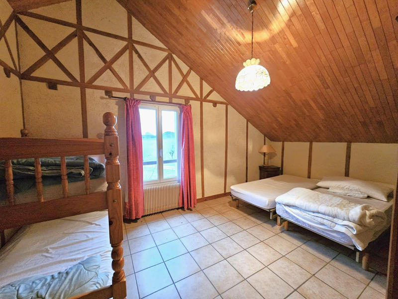 Maison - 400 m² - 18 pièces