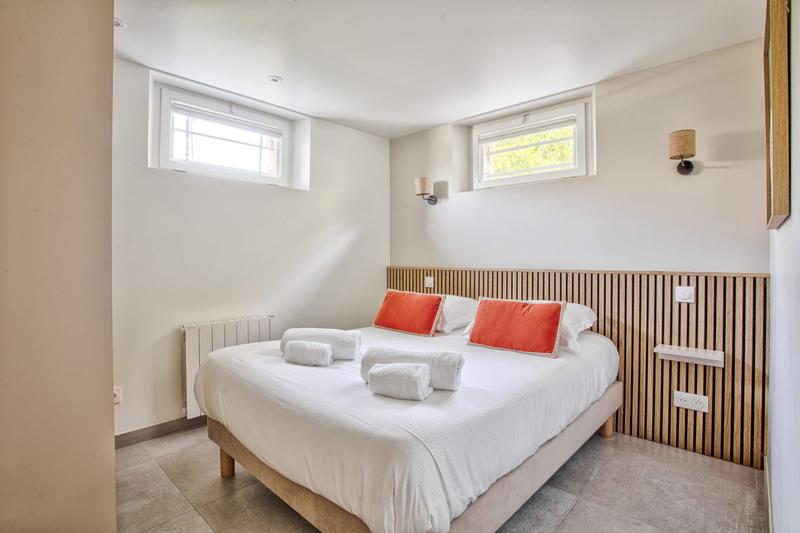 Maison - 176 m² - 7 pièces