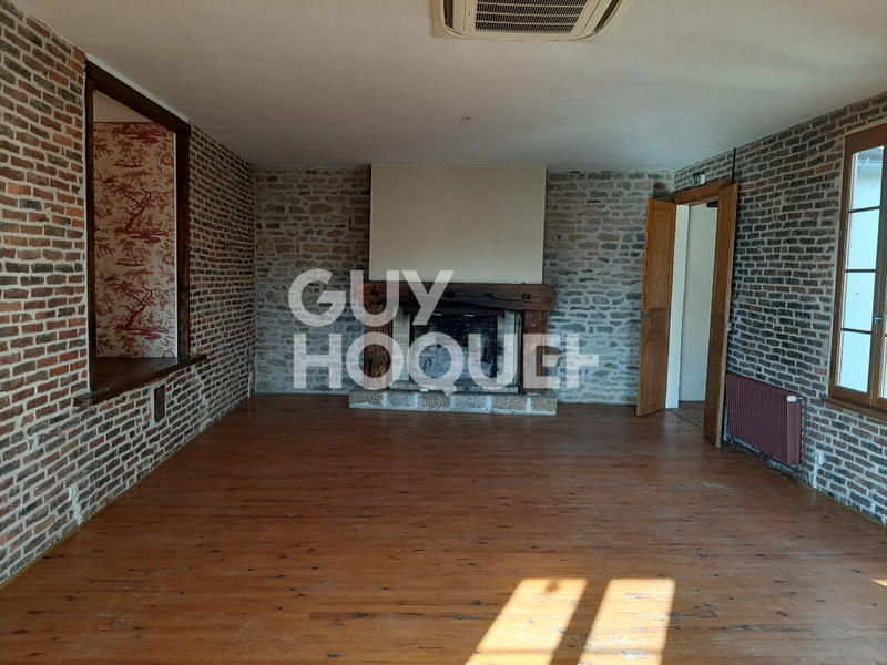 Maison - 300 m² - 10 pièces