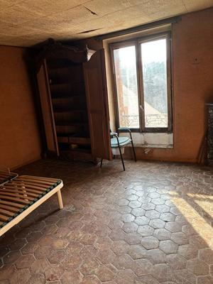 Corps de ferme - 140 m² - 9 pièces