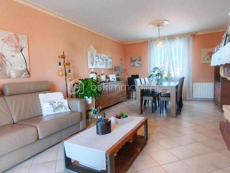 Maison traditionnelle - 91 m² - 5 pièces