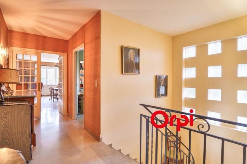 Château - 184 m² - 7 pièces