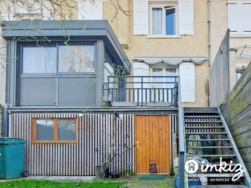 Maison - 92 m² - 5 pièces