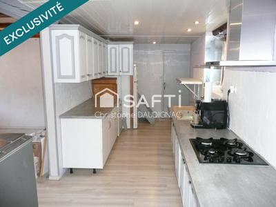 Maison - 105 m² - 4 pièces