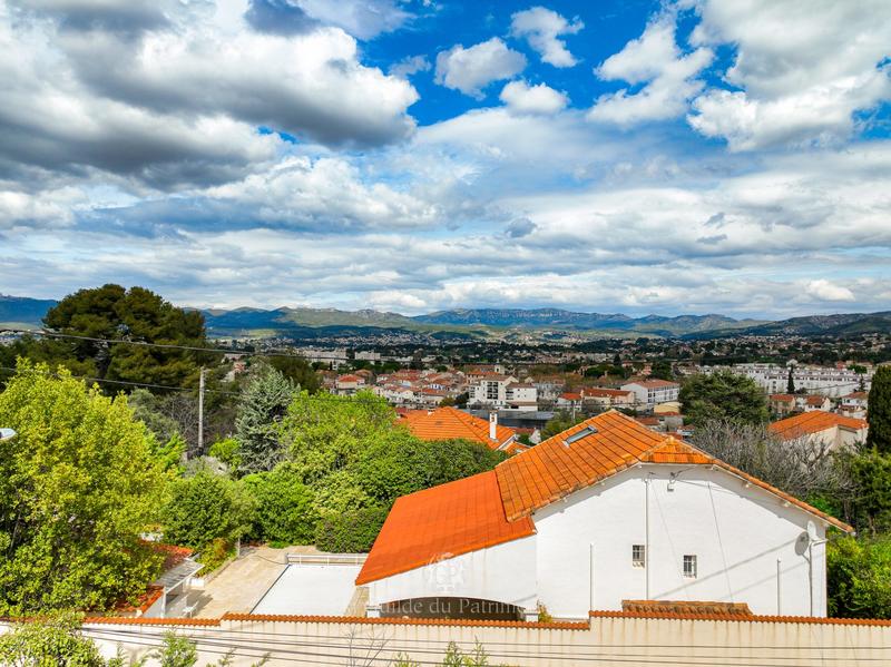 Maison ancienne - 117 m² - 4 pièces