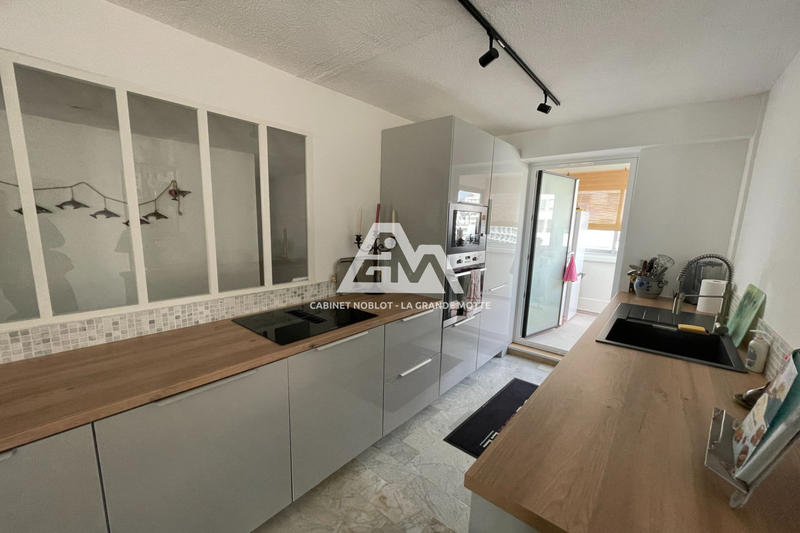 Appartement - 84 m² - 3 pièces