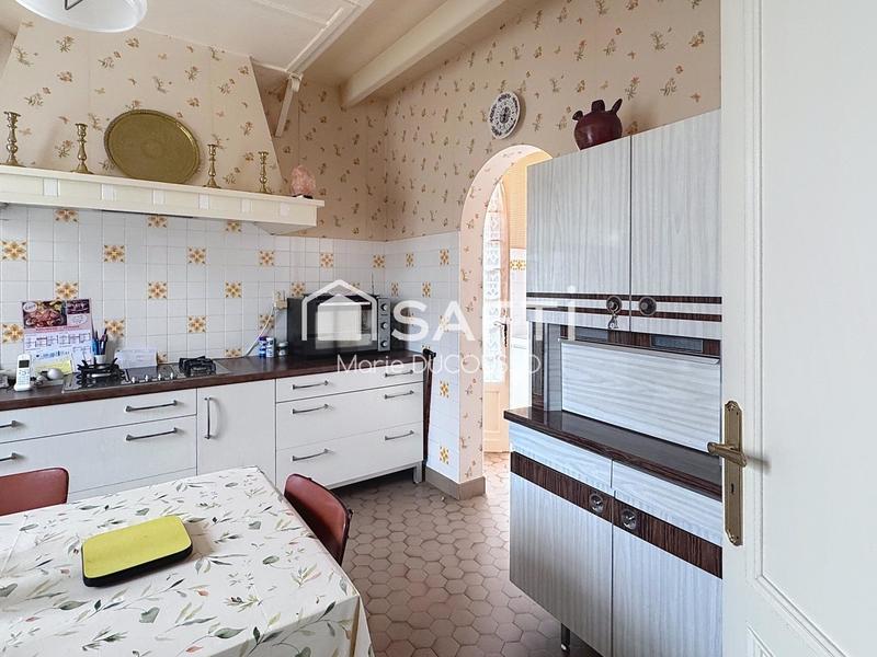 Maison - 192 m² - 7 pièces