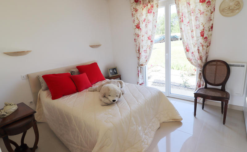 Maison - 220 m² - 7 pièces