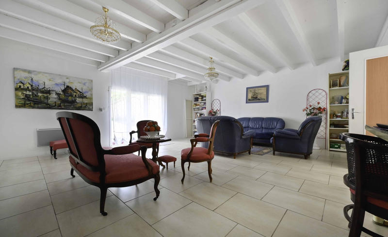 Maison ancienne - 185 m² - 7 pièces