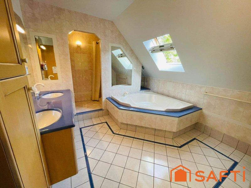 Maison - 135 m² - 5 pièces