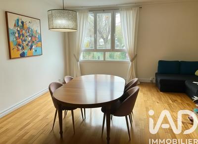 Appartement - 80 m² - 5 pièces