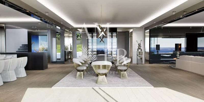 Maison - 600 m² - 7 pièces