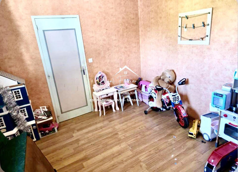 Maison - 117 m² - 6 pièces