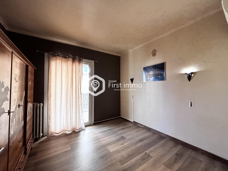 Maison traditionnelle - 165 m² - 7 pièces