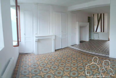 Maison ancienne - 97 m² - 5 pièces