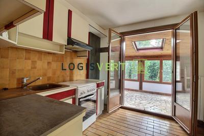 Maison - 145 m² - 8 pièces