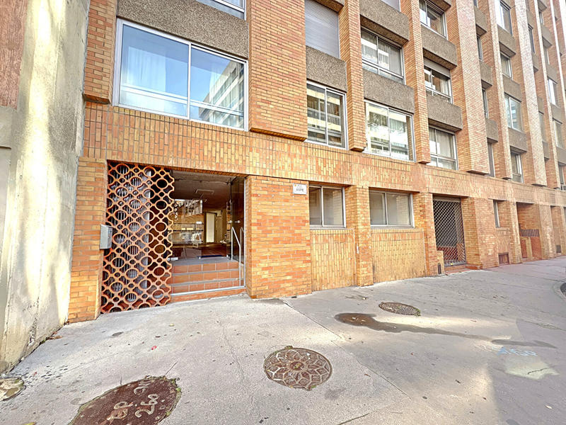 Local commercial - 166 m² - 4 pièces