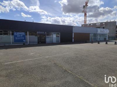 Local commercial - 1 000 m²