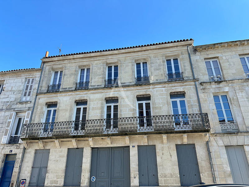 Appartement - 79 m² - 3 pièces