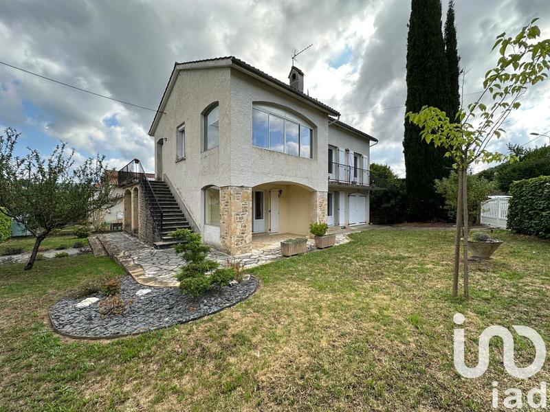 Maison - 183 m² - 7 pièces