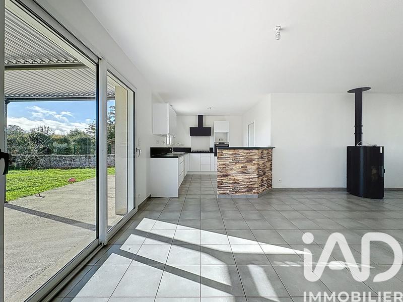 Maison - 90 m² - 4 pièces