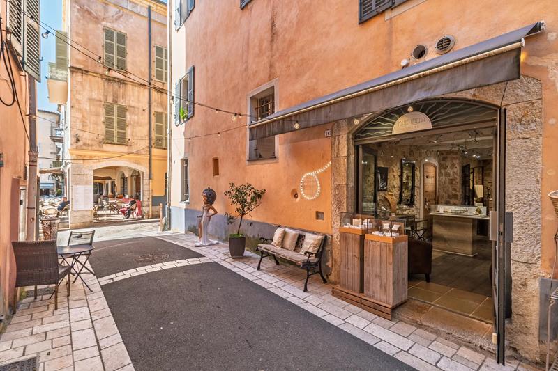 Local d'activités - 34 m² - 1 pièce