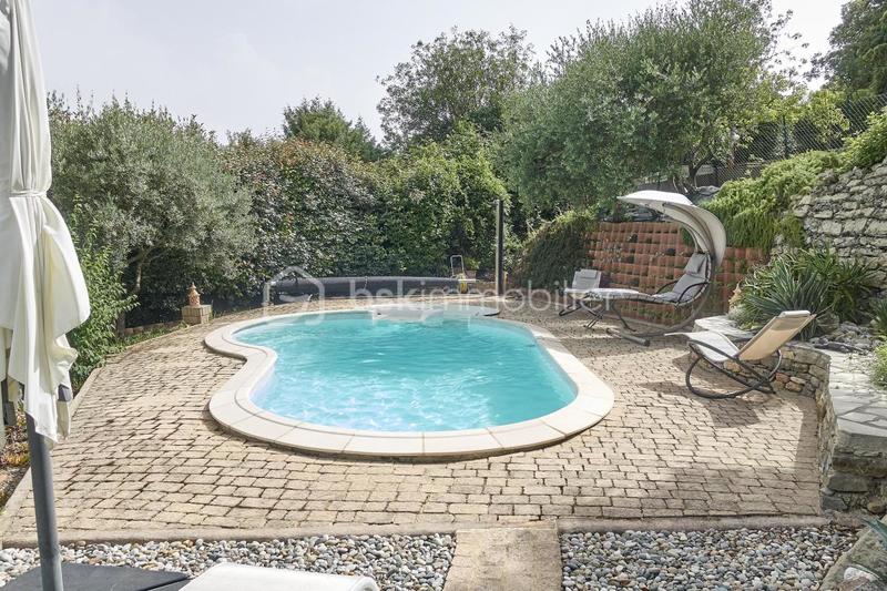 Villa - 158 m² - 7 pièces