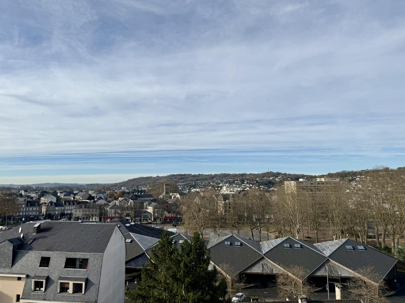 Appartement - 83 m² - 4 pièces