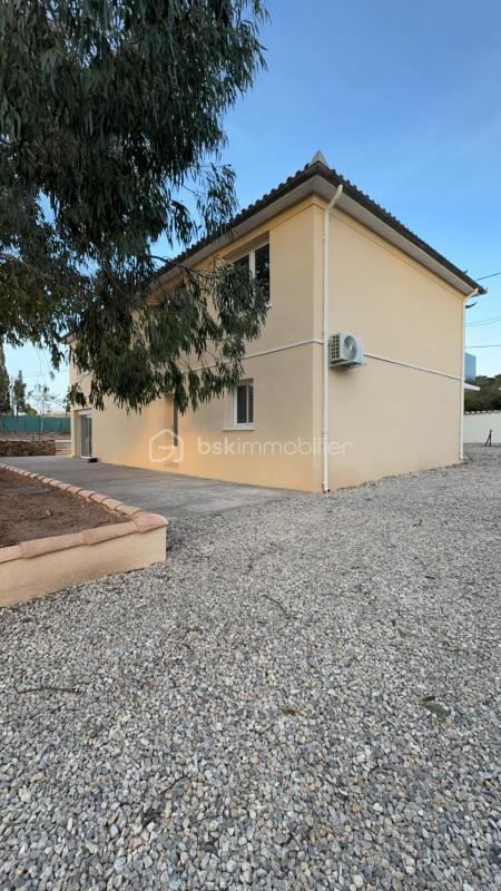 Propriété - 180 m² - 8 pièces