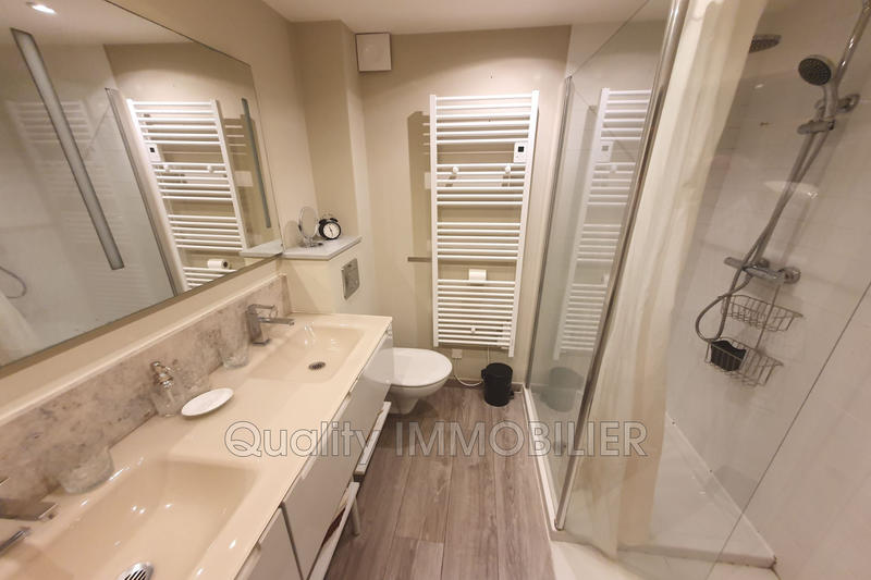 Maison - 150 m² - 4 pièces