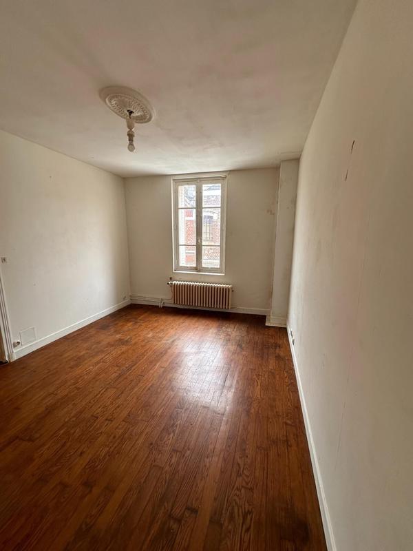 Immeuble - 108 m² - 17 pièces