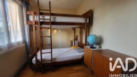 Maison - 182 m² - 8 pièces