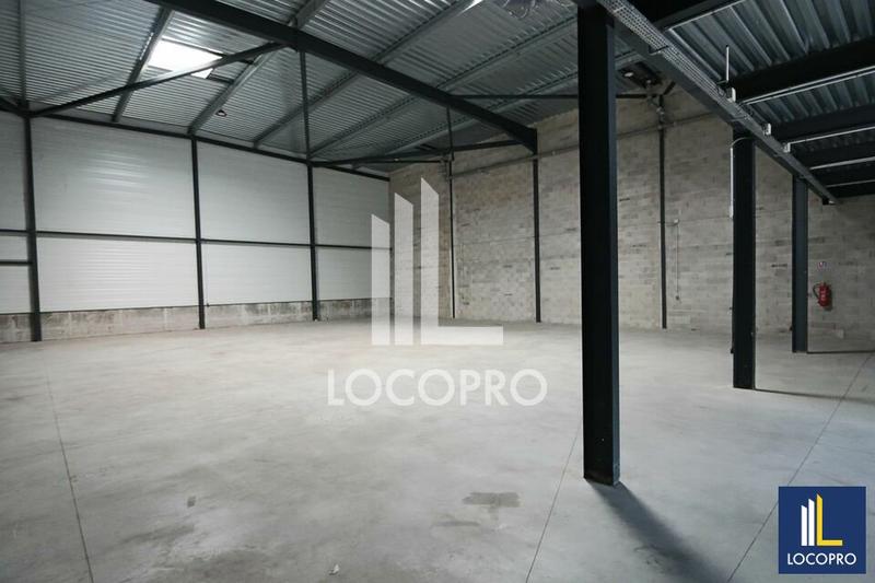 Local d'activité / Entrepôt - 2 513 m²