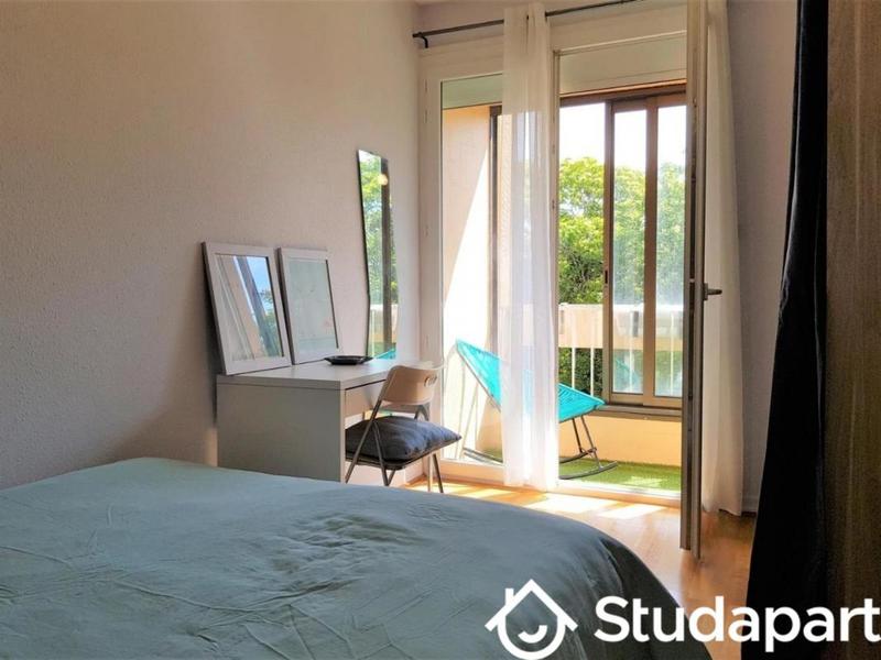 Chambre - 10 m² - 1 pièce