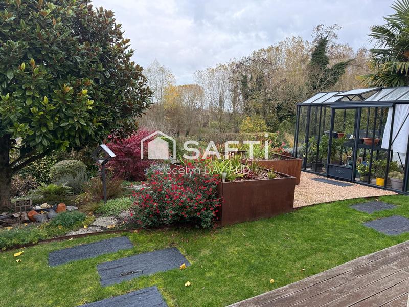 Maison - 120 m² - 6 pièces