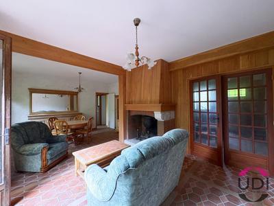 Maison - 85 m² - 5 pièces