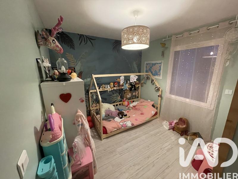 Maison - 186 m² - 9 pièces